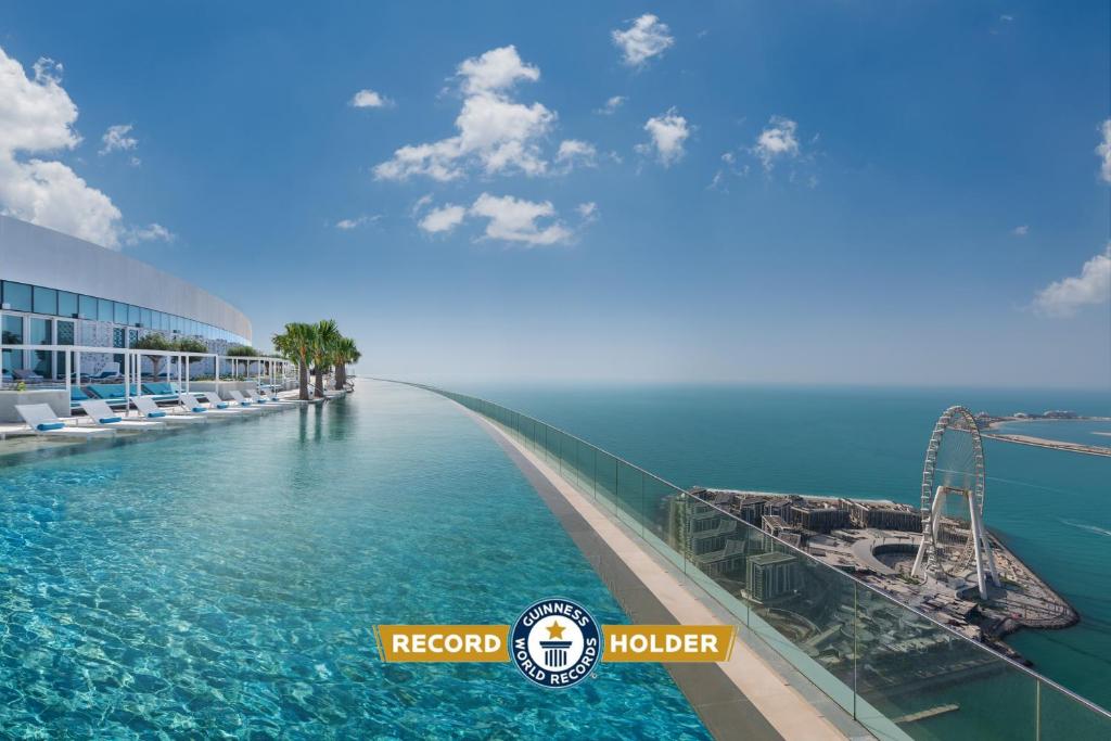 Туры в отель Address Beach Resort Dubai Дубай (пляжные отели)