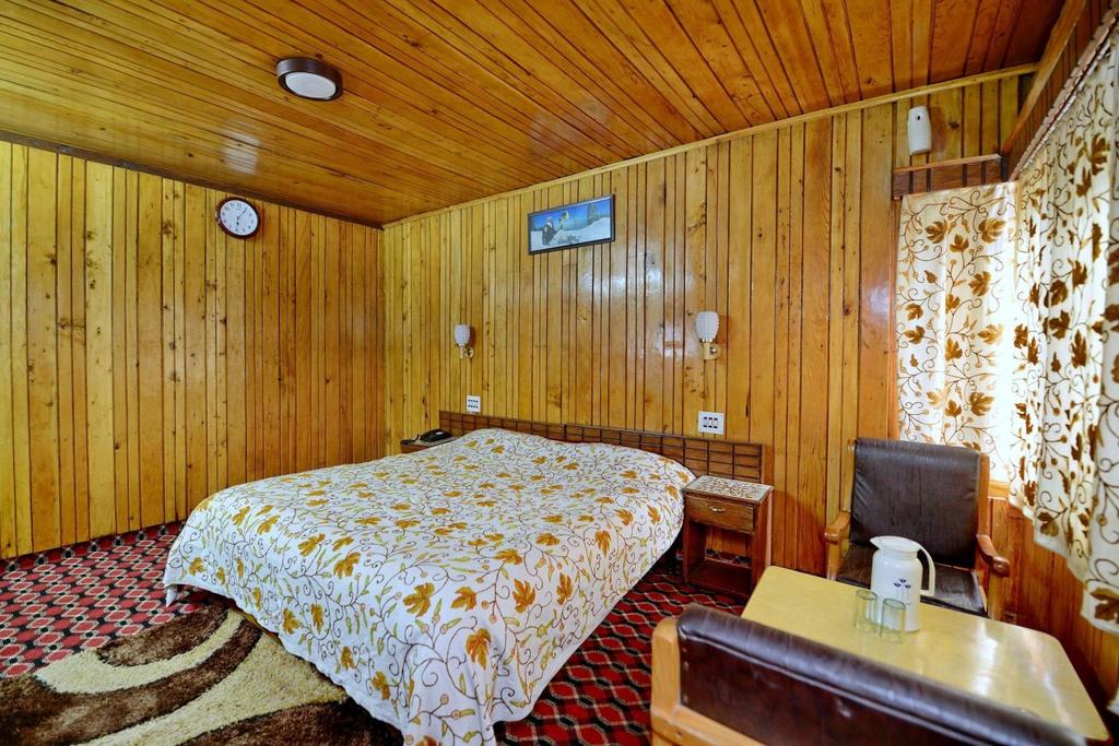 Hotel Affarwat, Индия, Гульмарг, туры, фото и отзывы
