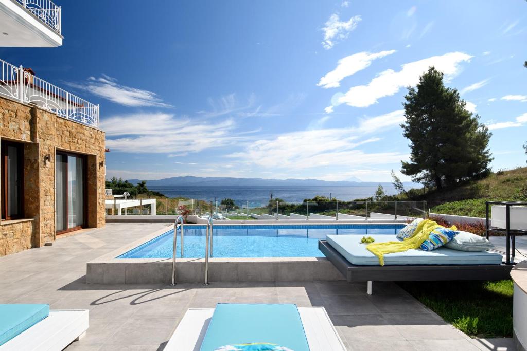 Tours to the hotel Villa D'Oro - Luxury Villas & Suites Kassandra 