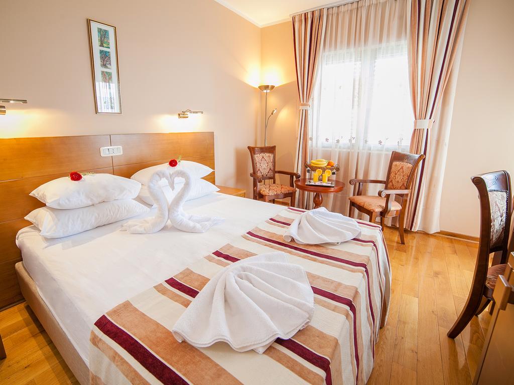 Відгуки про відпочинок у готелі, Hotel Petrovac