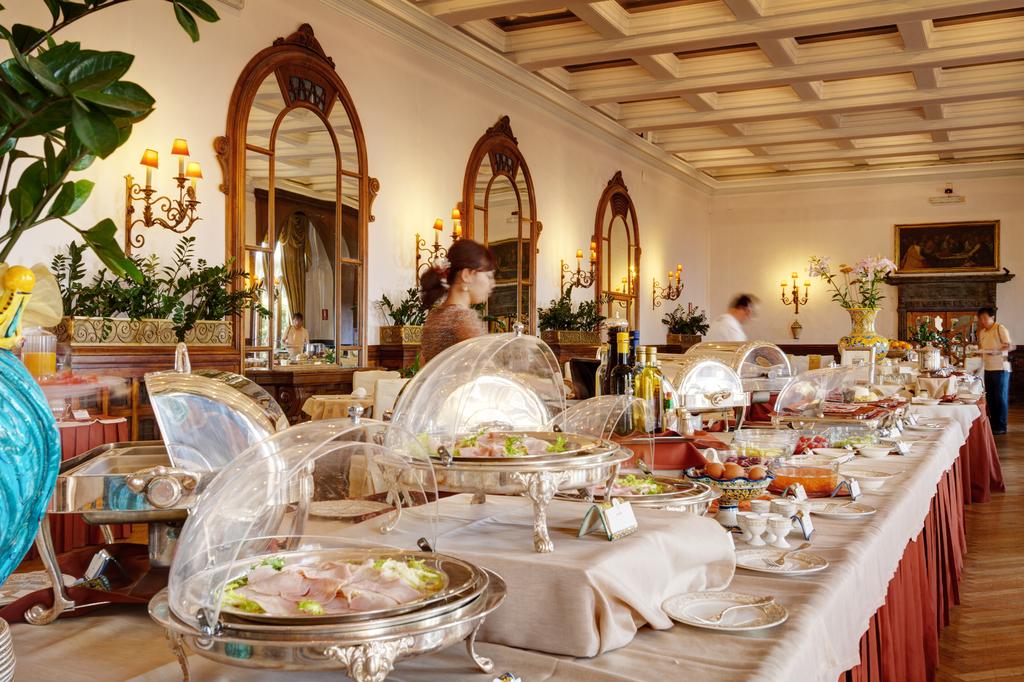 Hot tours in Hotel San Domenico Palace Region Messina Italy