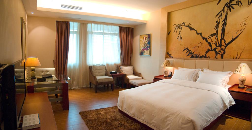 J Hotel, Гуанчжоу цены