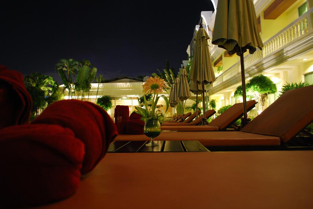 Odpoczynek w hotelu Wind Mill Resort Hotel Pattaya Tajlandia