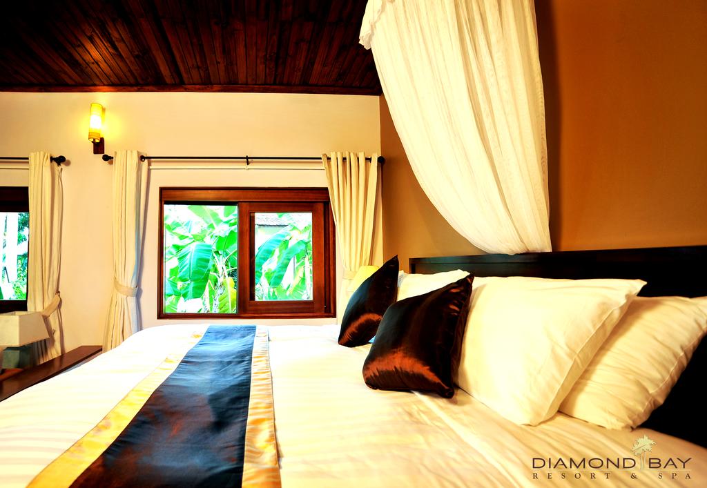 Отель, Diamond Bay Resort & Spa