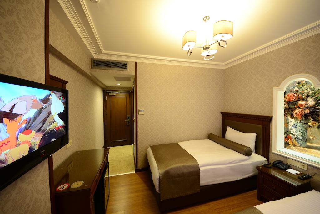 Горящие туры в отель Grand Bazaar Hotel