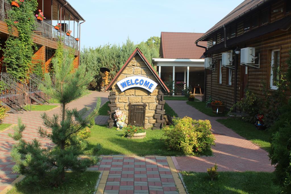 Отдых в отеле Между 3 озер Свитязь Украина