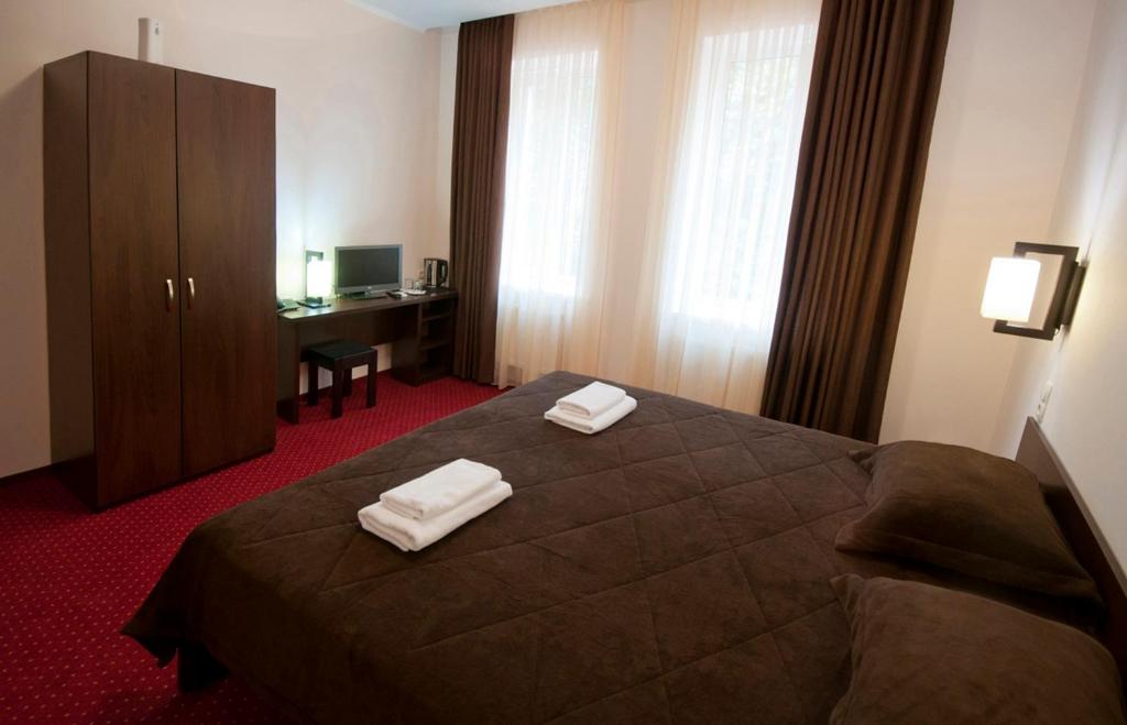 Hotel 12 Украина цены