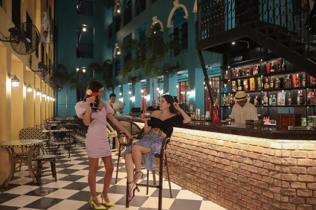 The Quba Boutique Hotel Pattaya, пляж Паттаи, Таиланд, фотографии туров