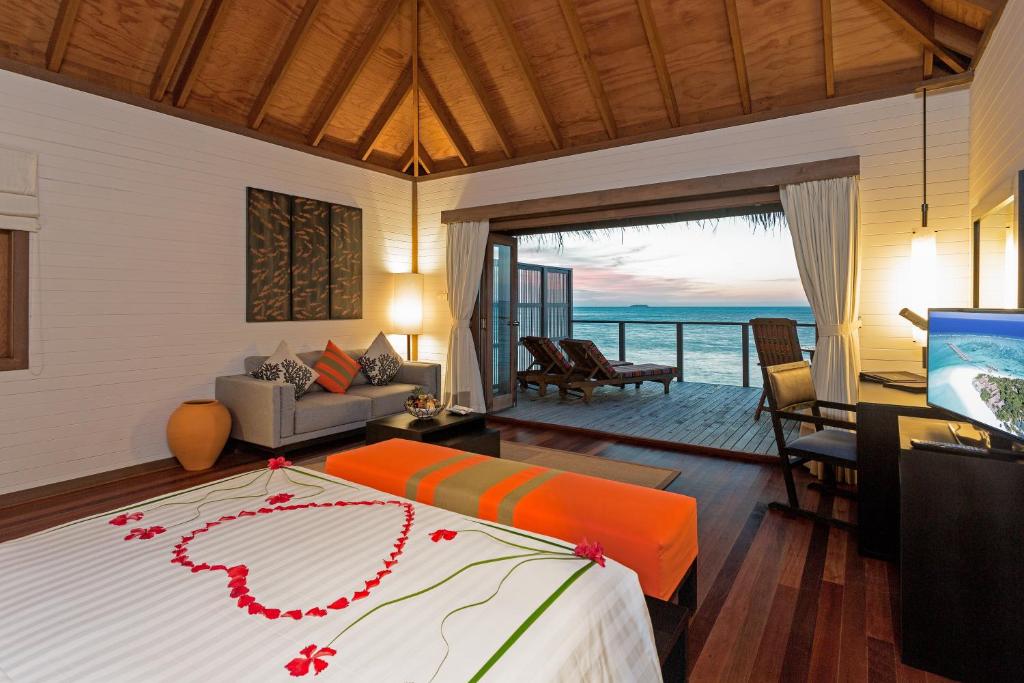 Meeru Island Resort, rooms