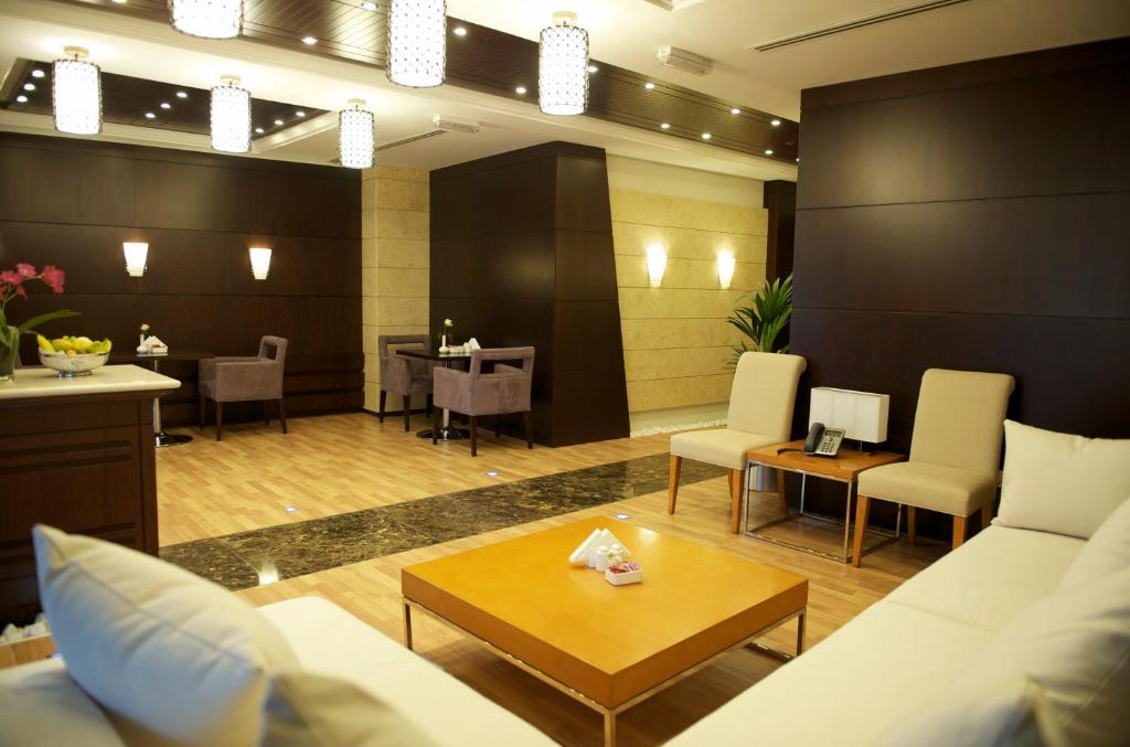 Oferty hotelowe last minute Grand Bellevue Hotel Apartment Dubai
