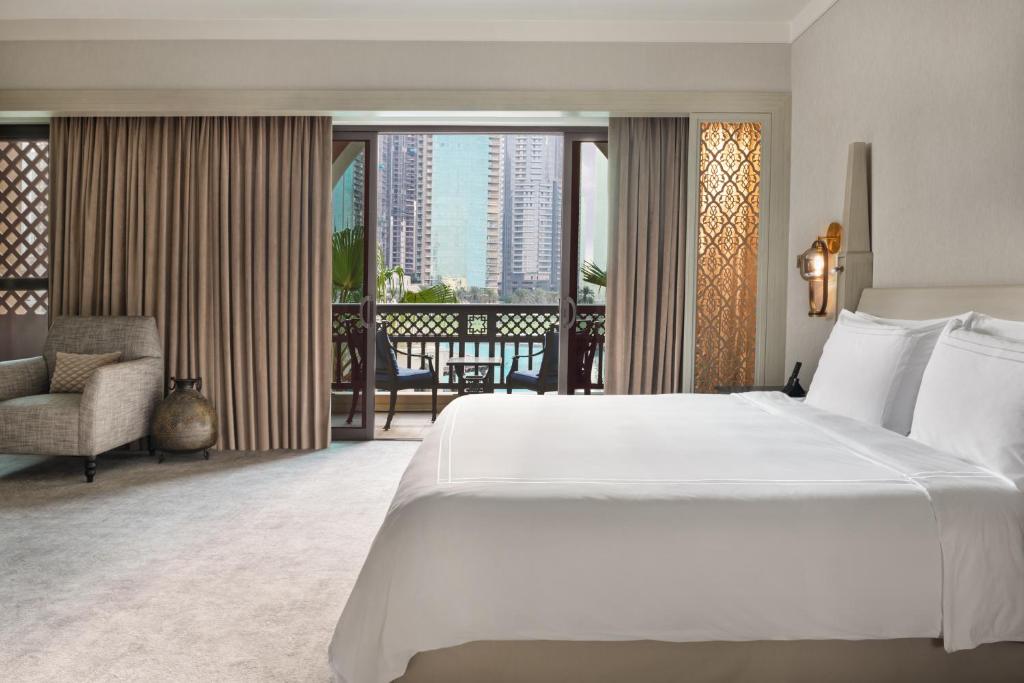 Odpoczynek w hotelu The Palace Downtown Dubai Dubaj (miasto) Zjednoczone Emiraty Arabskie