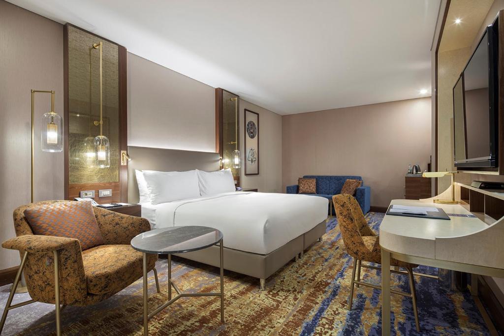 Відпочинок в готелі Doubletree By Hilton Antalya City Centre Анталія