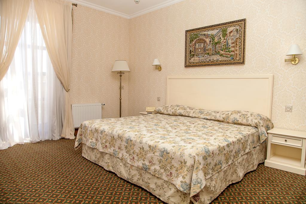 Отдых в отеле Reikartz Каменец-Подольский Каменец-Подольский Украина