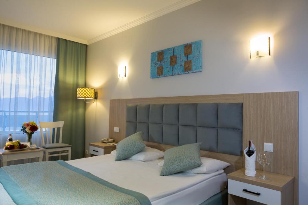 Antalya Adonis Hotel (ex. Grand Adonis) photos and reviews