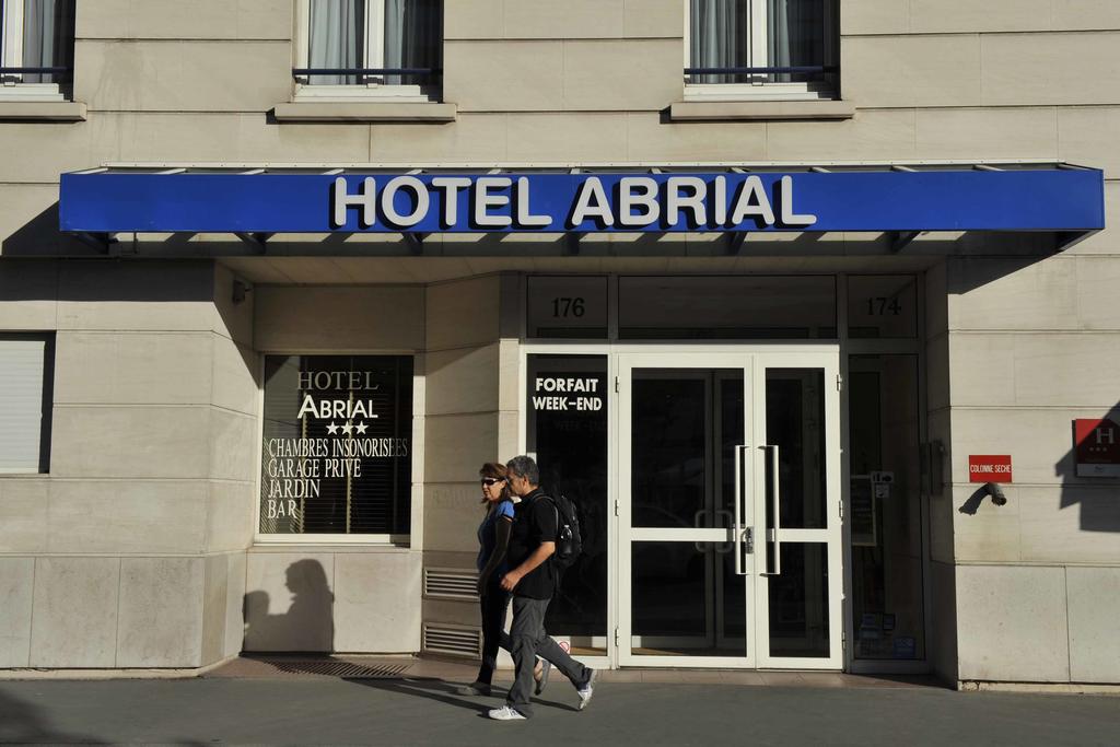 Туры в отель Abrial Париж Франция