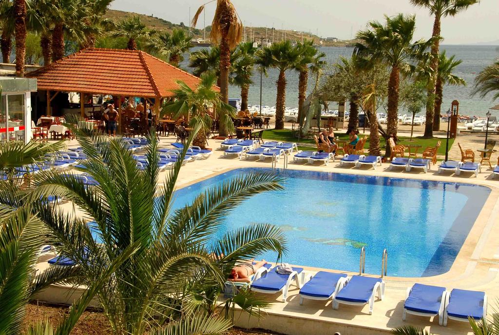 Відпочинок в готелі Nagi Beach Hotel Бодрум Туреччина