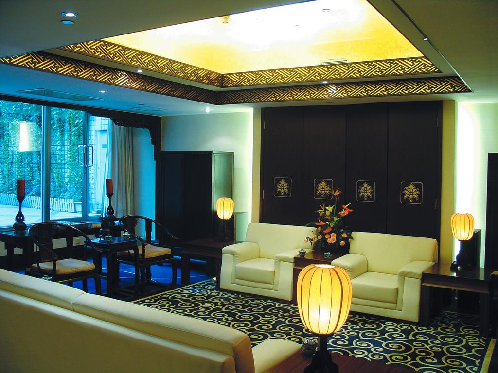 Відпочинок в готелі Landmark Tower Пекін Китай