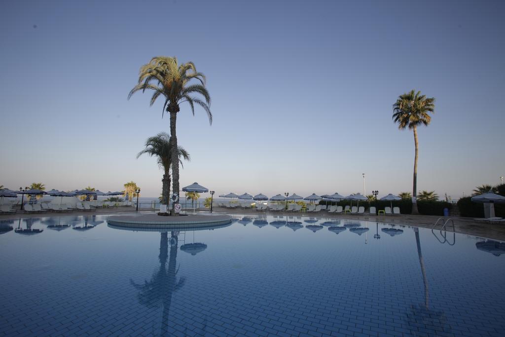 Leonardo Laura Beach & Splash Resort, Кипр, Пафос, туры, фото и отзывы