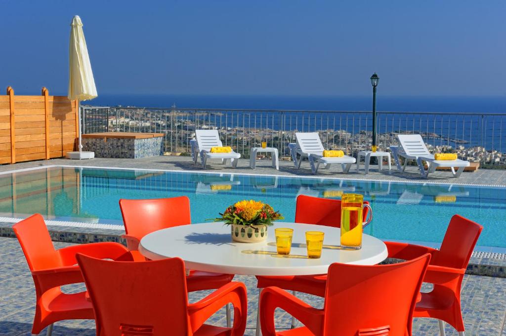 Гарячі тури в готель Danae's Luxury Villas Іракліон