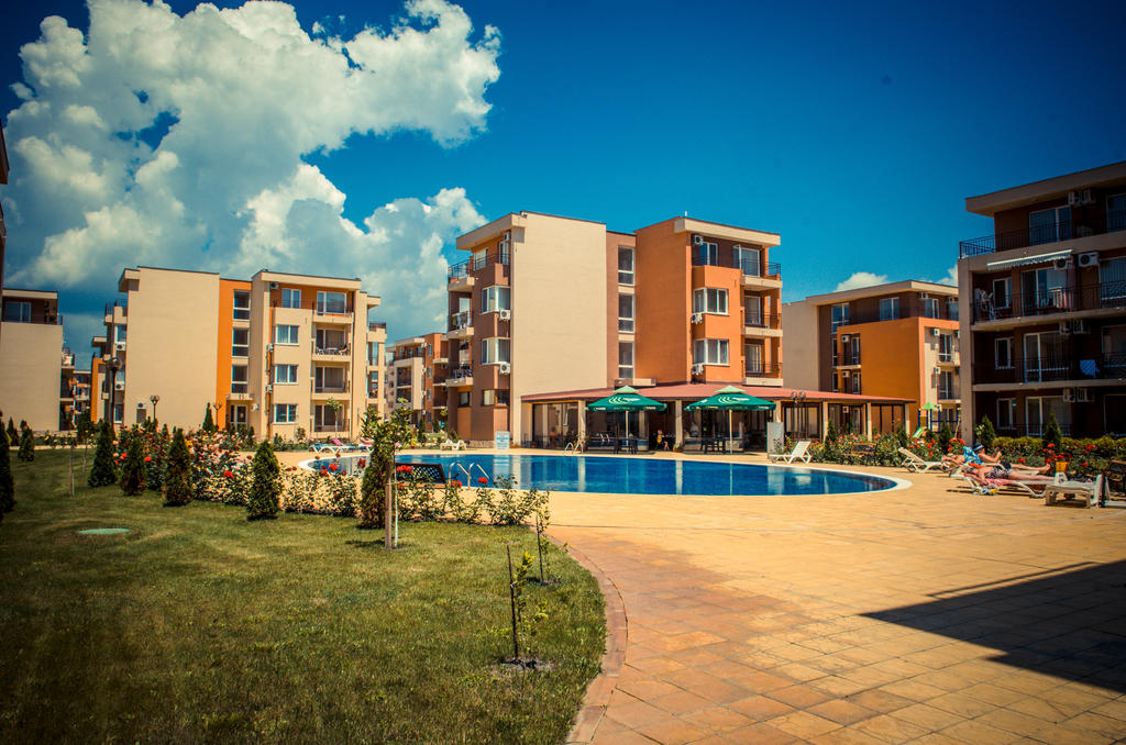 Відпочинок в готелі Holiday Fort Golf Club Сонячний берег Болгарія