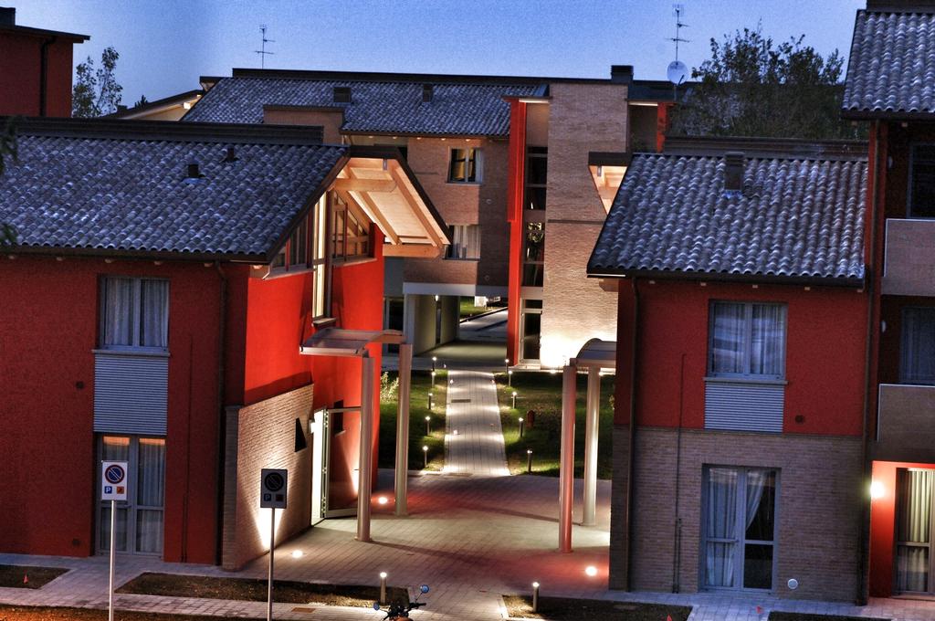 Maranello Village, Болонья цены