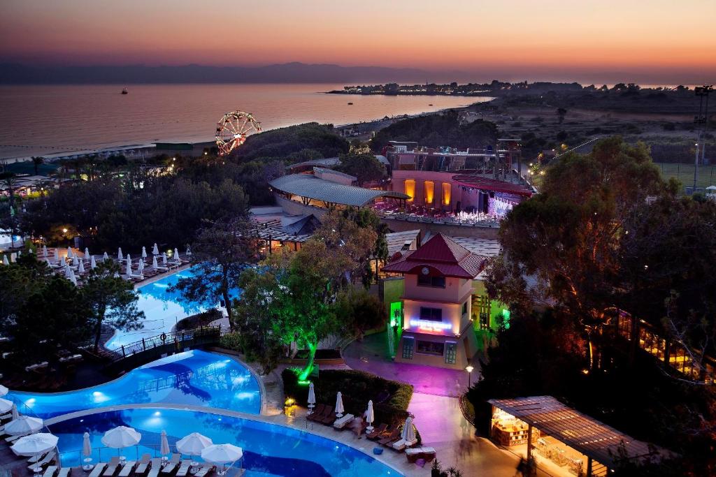 Гарячі тури в готель Sueno Hotels Beach Side Сіде Туреччина
