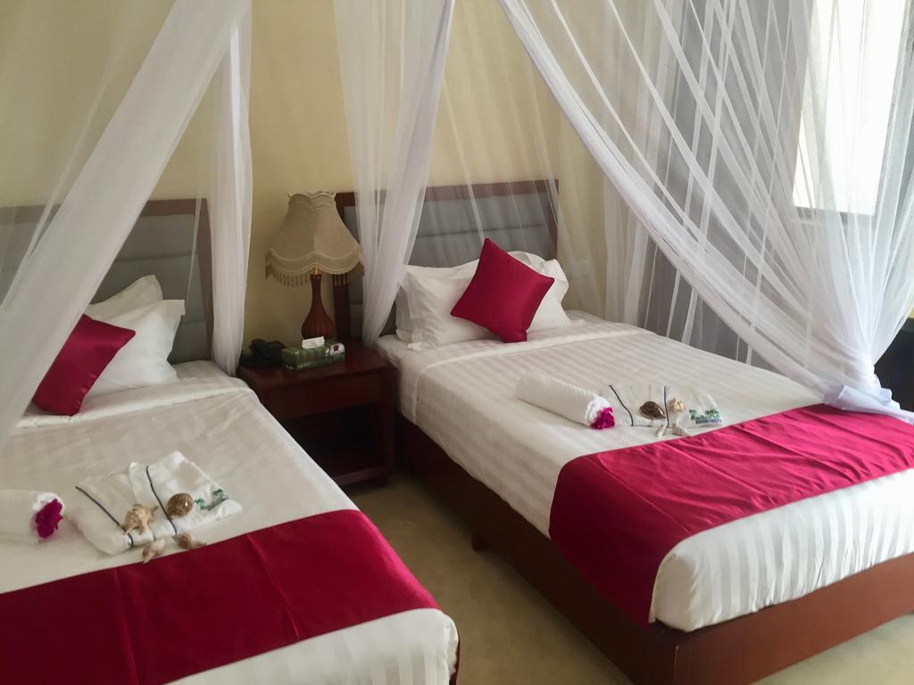 Mandhari Villa Beach Hotel, Матемве, Танзания, фотографии туров