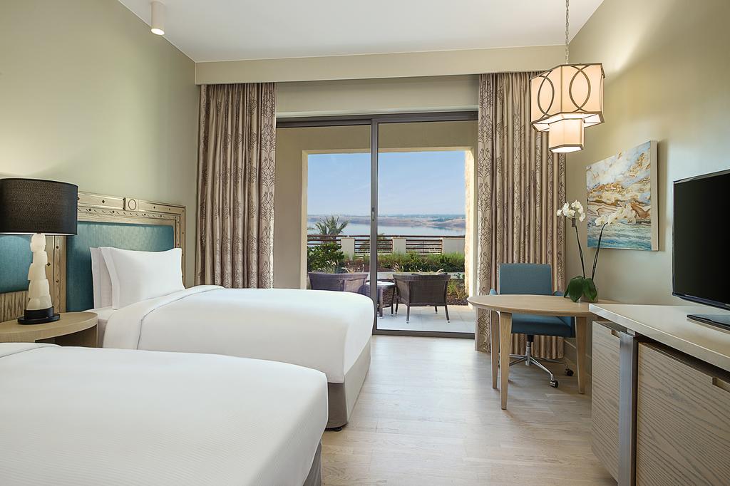 Hilton Dead Sea Resort & Spa фото и отзывы