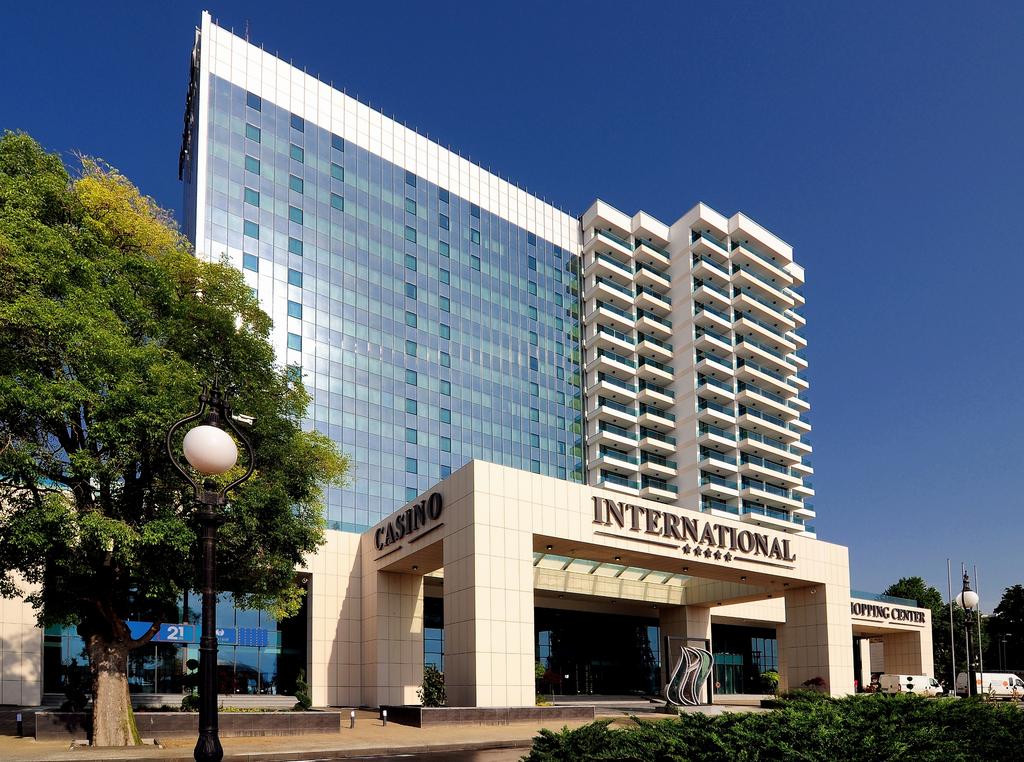 International Hotel Casino, photo
