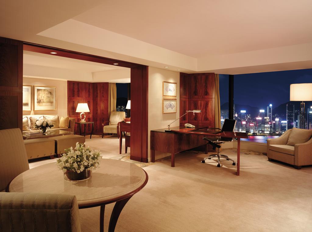 Фото готелю Kowloon Shangri-La Hotel