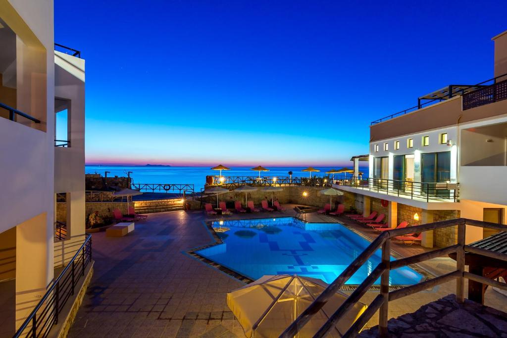 Alkionis Beach Hotel Apartments ціна