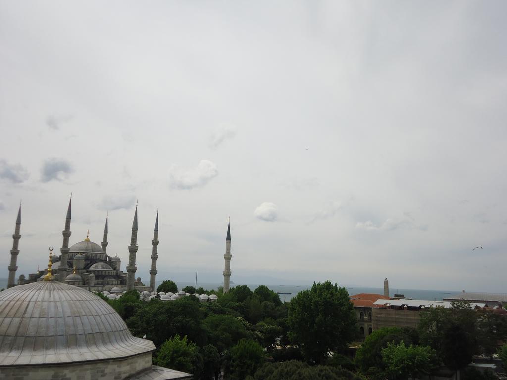Ambassador Hotel, Стамбул, Турция, фотографии туров