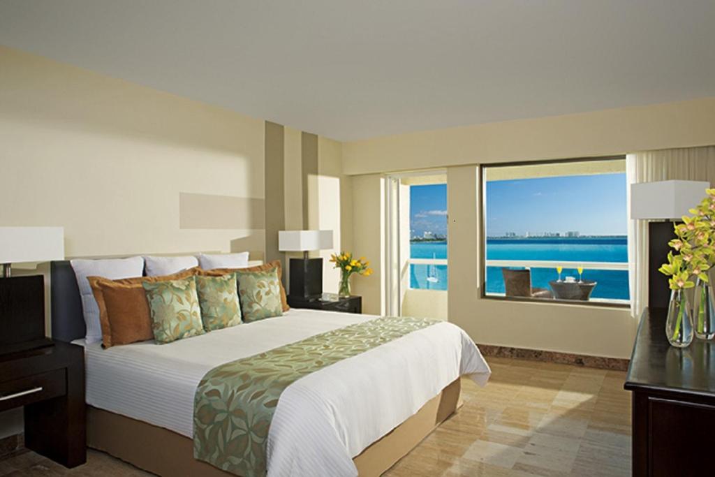 Фото отеля Dreams Sands Cancun Resort & Spa