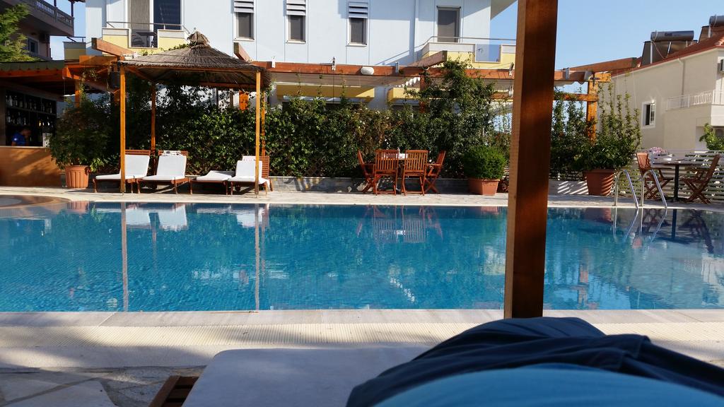 Горящие туры в отель 6 Milje Hotel Ксамил (остров) Албания