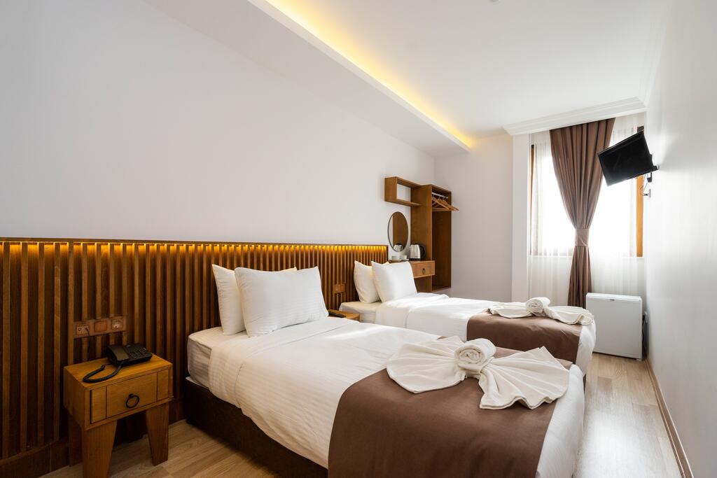 Готель, 4, Castillo Rojo Hotel Istanbul
