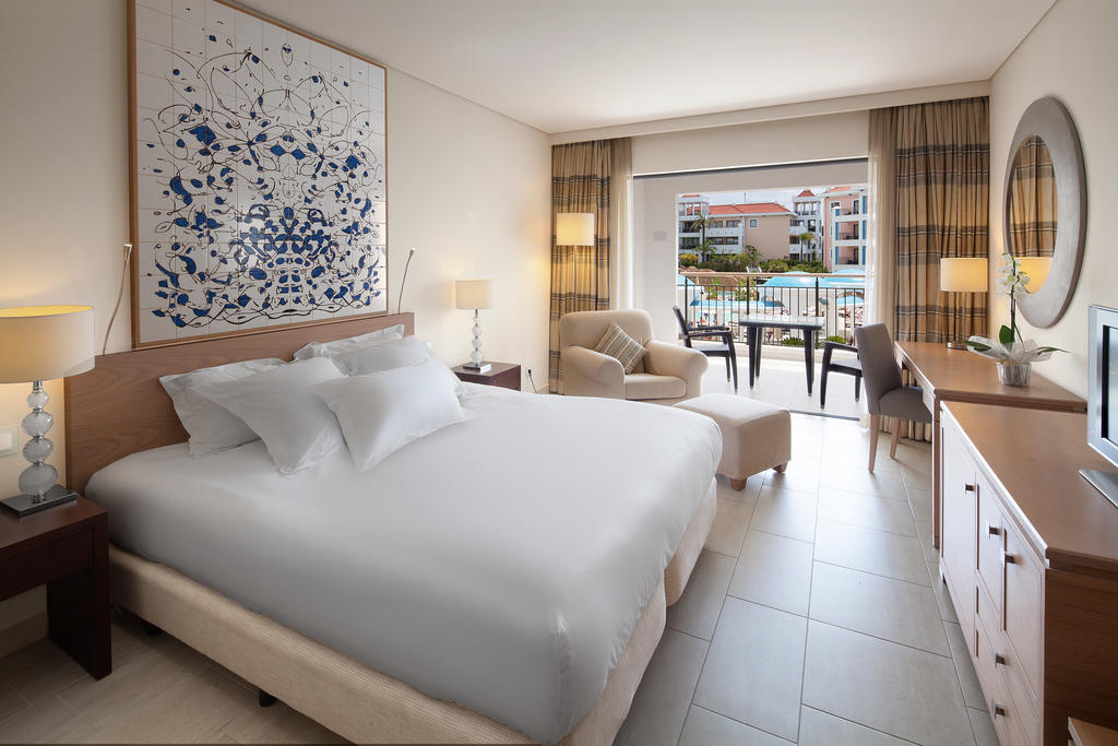 Tours to the hotel Hilton Vilamoura As Cascatas Golf Resort & Spa Algarve Portugal