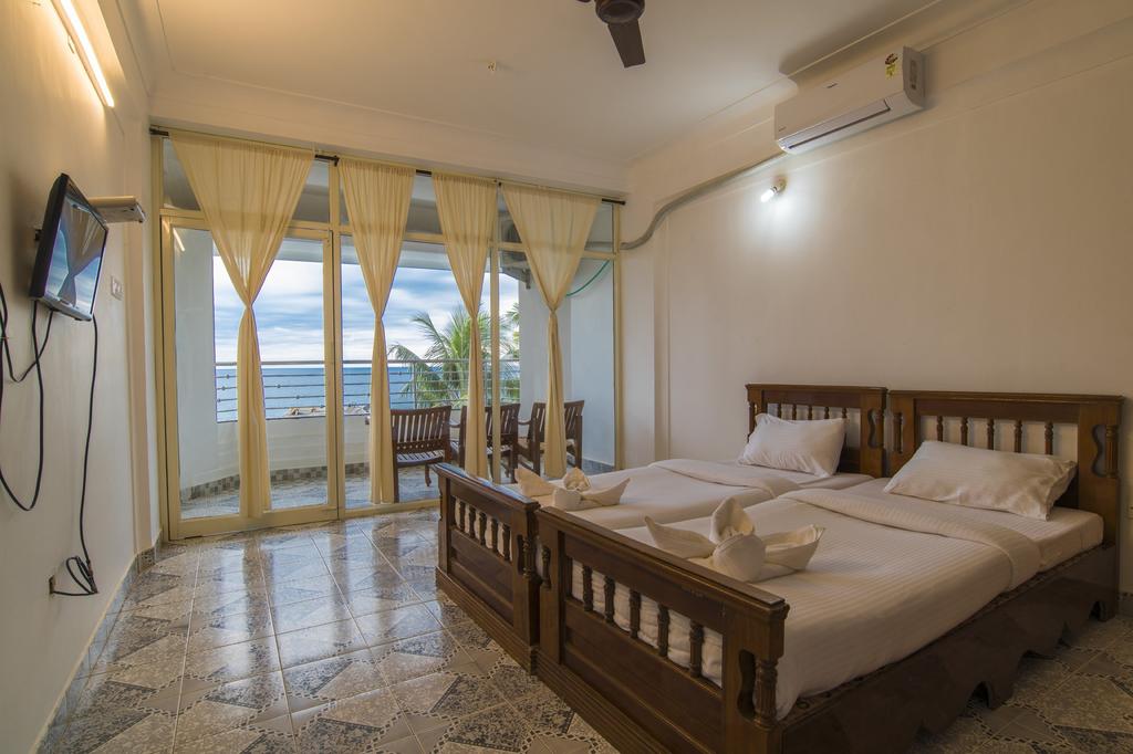 Горящие туры в отель Surya Beach Resort Ковалам