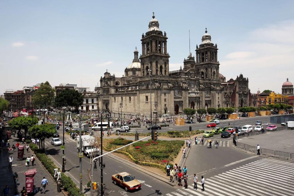 Мехико, Best Western Majestic, 3