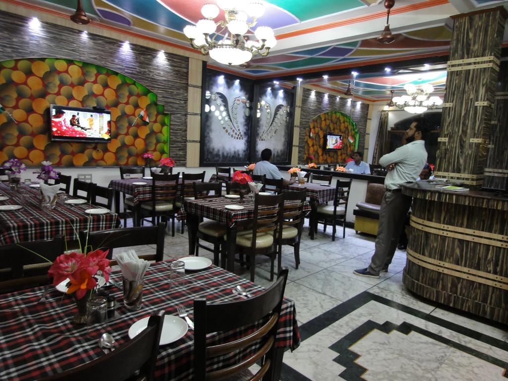 Горящие туры в отель Taj Plaza Агра Индия