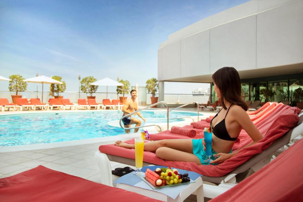 Гарячі тури в готель Towers Rotana Hotel Дубай (місто) ОАЕ