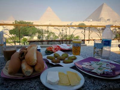 Egypt Pyramids View inn Bed & Breakfast