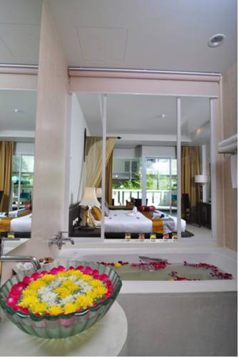 Горящие туры в отель Baan Karonburi Resort 