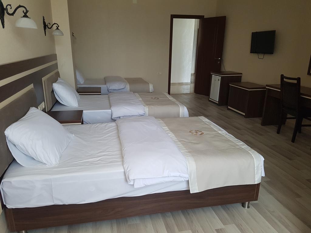 Hotel 725, Batumi prices
