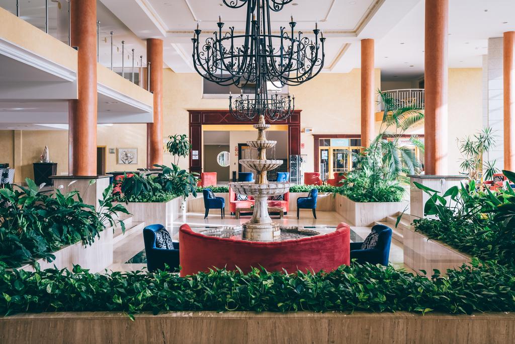 Горящие туры в отель Grand Muthu Golf Plaza Hotel & Spa