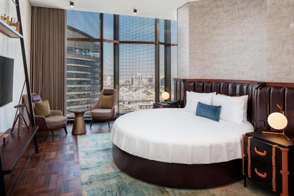 Отель, Дубай (город), ОАЭ, Doubletree by Hilton Dubai M Square Hotel & Residences