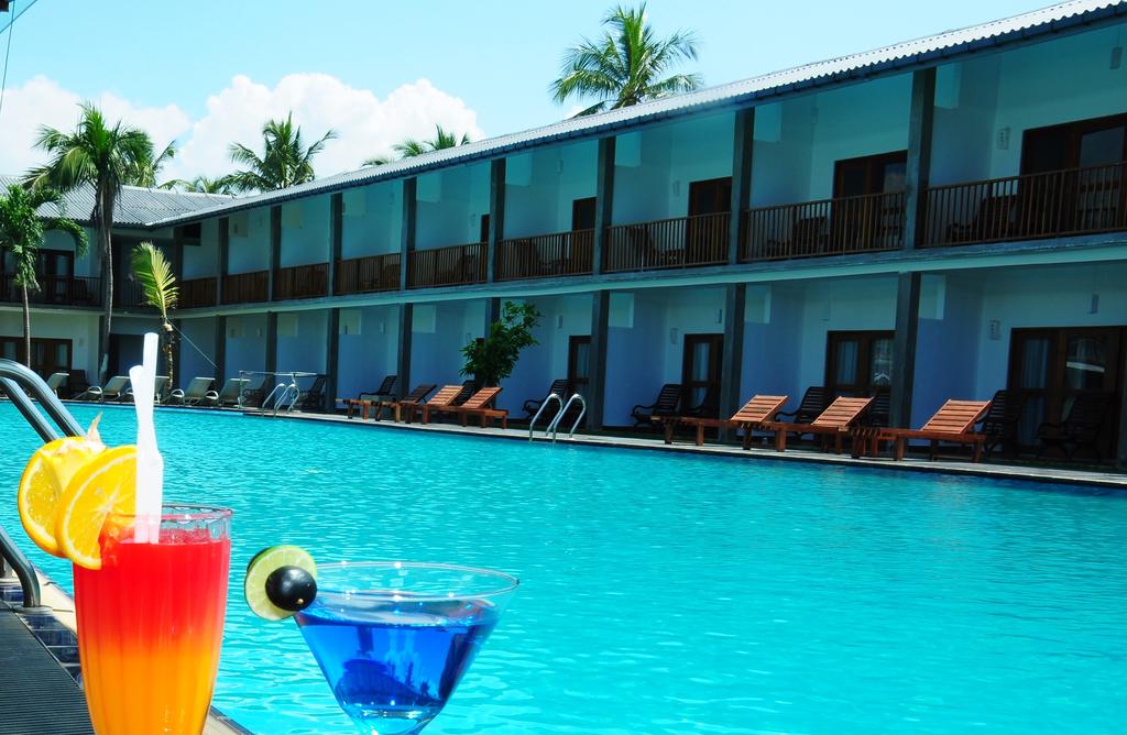 Шри-Ланка Carolina Beach Hotel