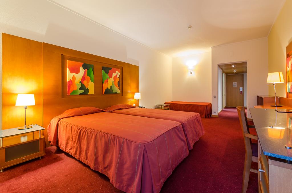 Hotel Alvorada, Estoril prices