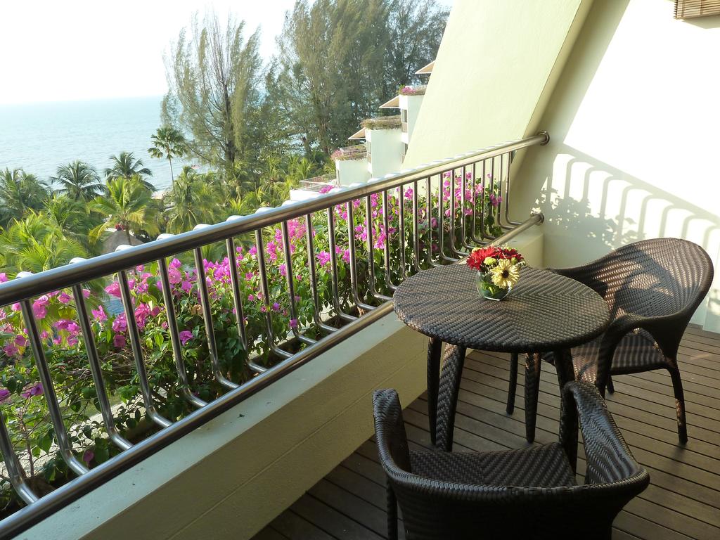 Hotel photos Parkroyal Penang Resort