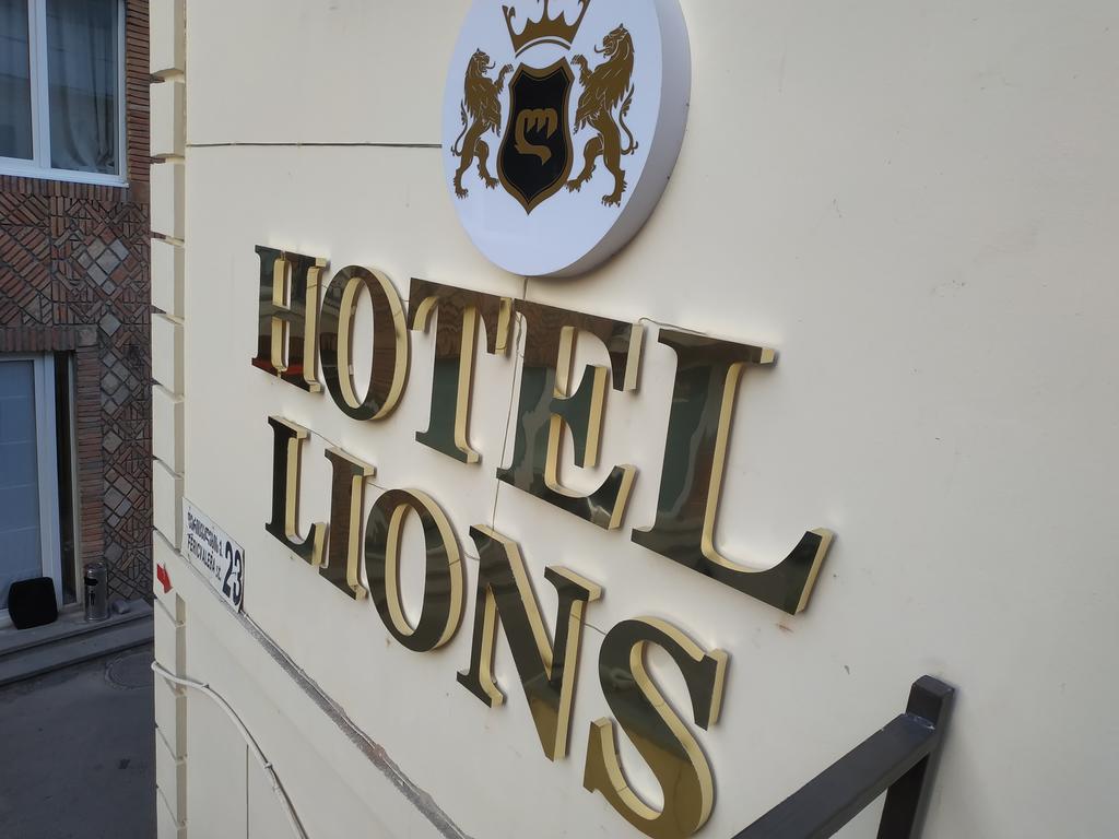 Lions Hotel, Georgia