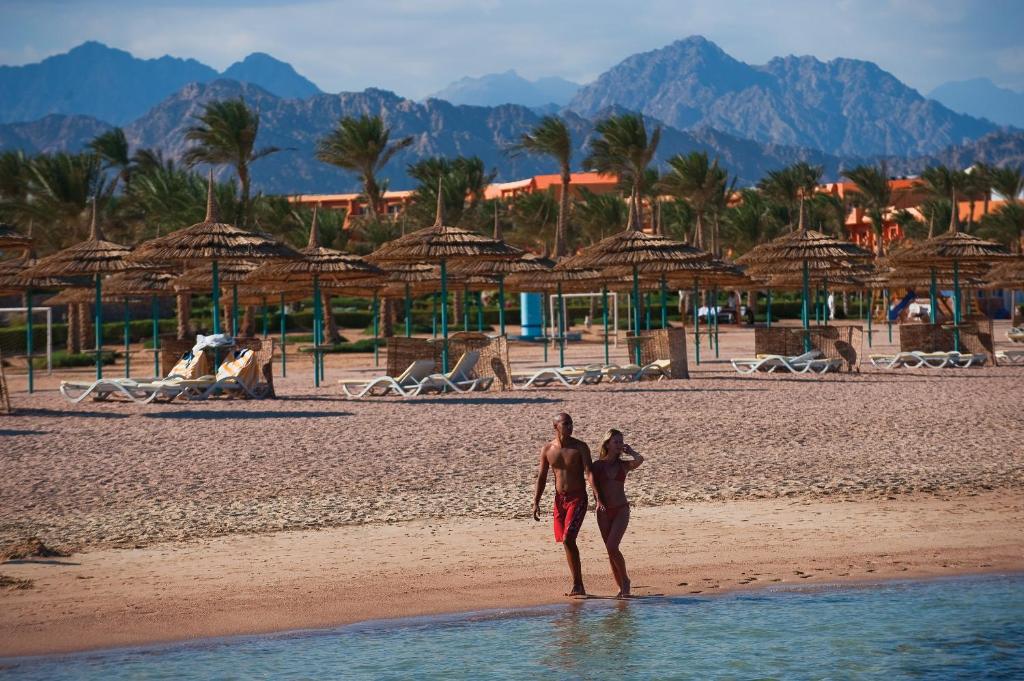 Sharm el-Sheikh Amwaj Oyoun Hotel & Resort prices